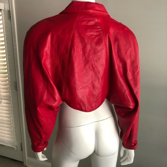 Vintage Michael Hoban red leather cropped, dolman/batwing jacket, size 9/10, 80s - Picture 4 of 14
